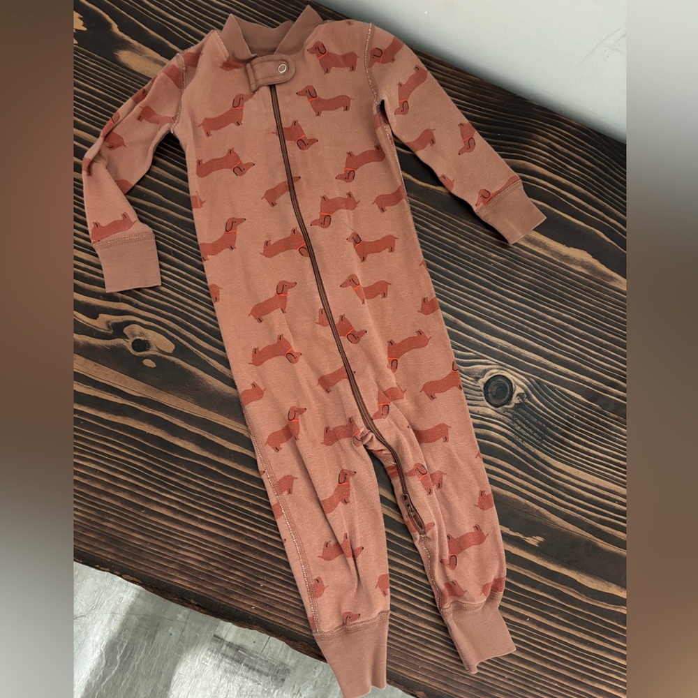Hanna Andersson Cozy Brown and Orange weiner dog One Piece zip up PJs